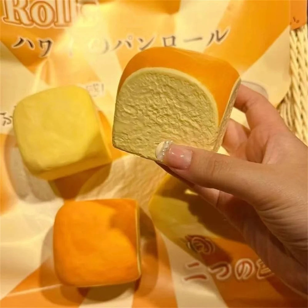 Hawaiian Bread Squeeze TSquishy